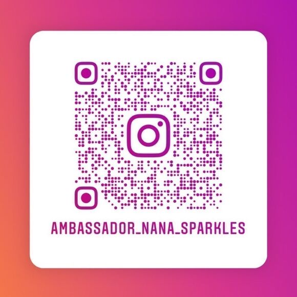 Follow me on Instagram! - Picture 1 of 1